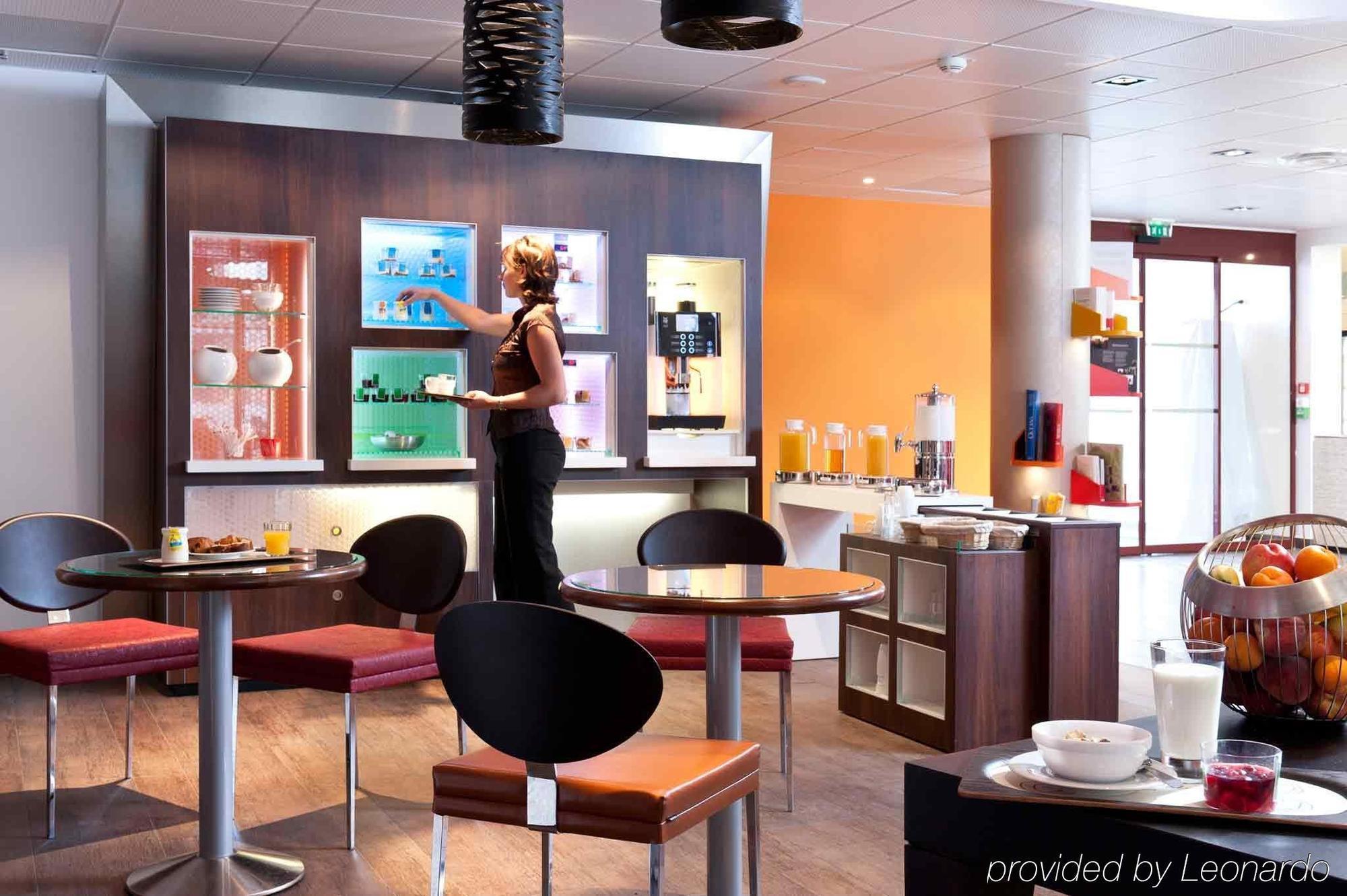 B&B Hotel Velizy Est Exterior foto